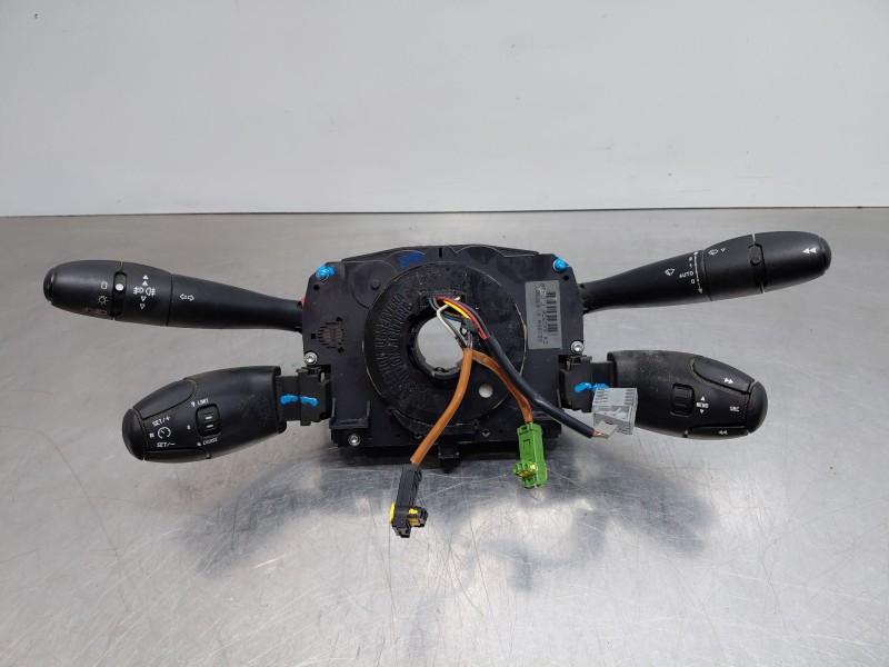 Recambio de mando multifuncion para peugeot 407 (6d_) 1.8 16v (6d6fyc) referencia OEM IAM   