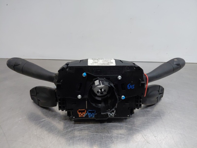 Recambio de mando multifuncion para peugeot 407 (6d_) 1.8 16v (6d6fyc) referencia OEM IAM   