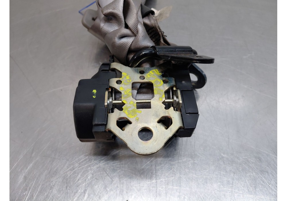Recambio de cinturon seguridad trasero central para nissan micra iii (k12) 1.2 16v referencia OEM IAM   