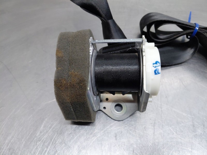 Recambio de cinturon seguridad trasero derecho para fiat 500 sport referencia OEM IAM   