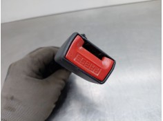 Recambio de enganche del cinturon delantero izq para nissan micra iii (k12) 1.2 16v referencia OEM IAM    2