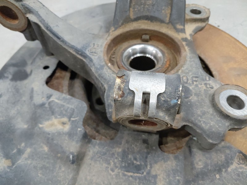 Recambio de mangueta delantera izquierda para volvo xc60 momentum referencia OEM IAM 31451326  