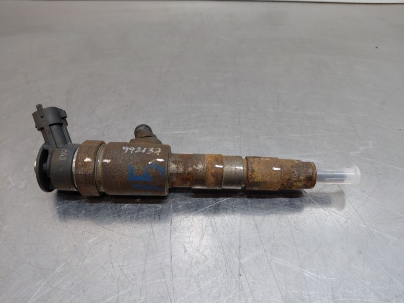 Recambio de inyector para peugeot 208 acces referencia OEM IAM   