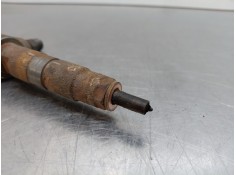 Recambio de inyector para peugeot 208 acces referencia OEM IAM    2