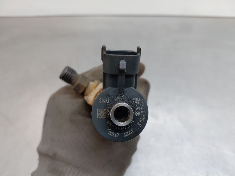 Recambio de inyector para peugeot 208 acces referencia OEM IAM   