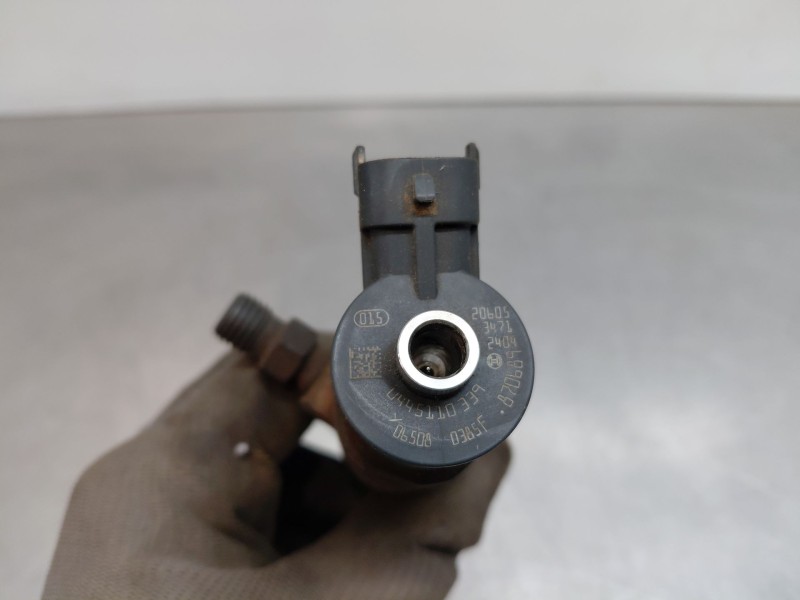 Recambio de inyector para peugeot 208 acces referencia OEM IAM   