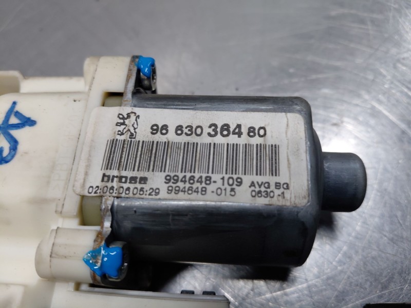 Recambio de elevalunas delantero izquierdo para peugeot 407 (6d_) 1.8 16v (6d6fyc) referencia OEM IAM 9221Q6 9663036480 