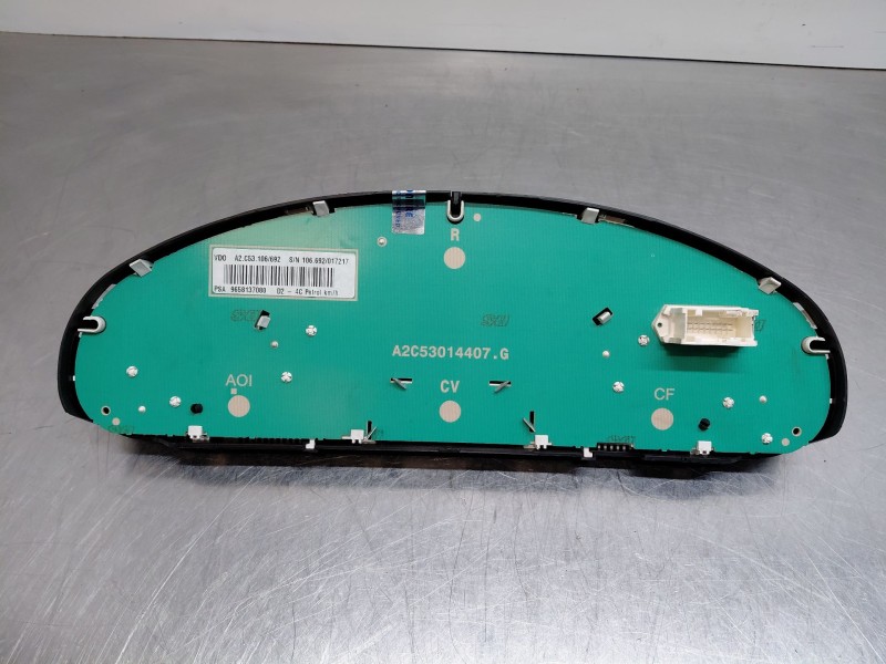 Recambio de cuadro instrumentos para peugeot 407 (6d_) 1.8 16v (6d6fyc) referencia OEM IAM 6106S9 9658137080 