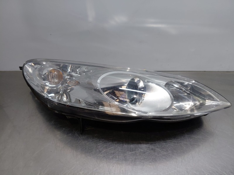 Recambio de faro derecho para peugeot 407 (6d_) 1.8 16v (6d6fyc) referencia OEM IAM 620690  