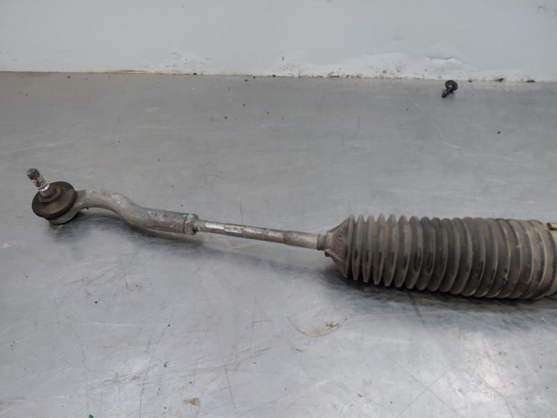 Recambio de cremallera direccion para fiat 500 sport referencia OEM IAM 51965668  