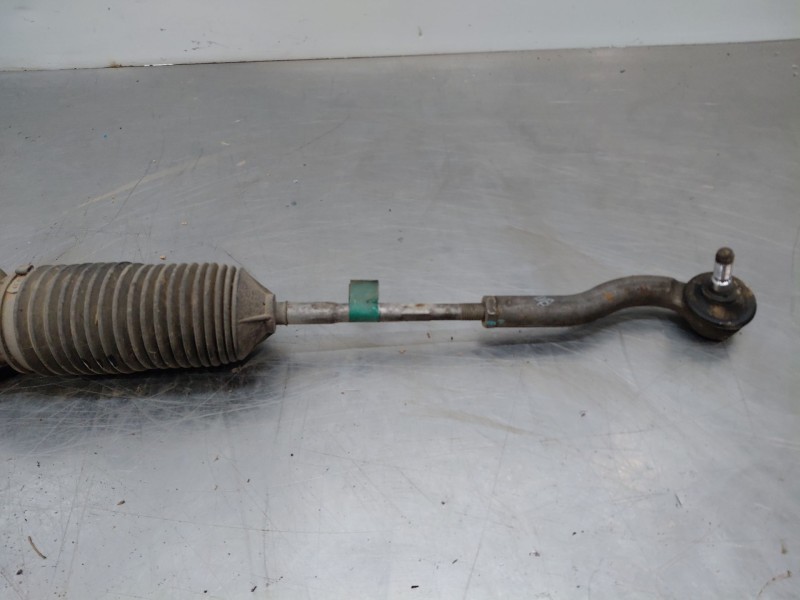 Recambio de cremallera direccion para fiat 500 sport referencia OEM IAM 51965668  