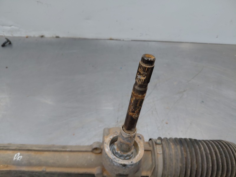 Recambio de cremallera direccion para fiat 500 sport referencia OEM IAM 51965668  