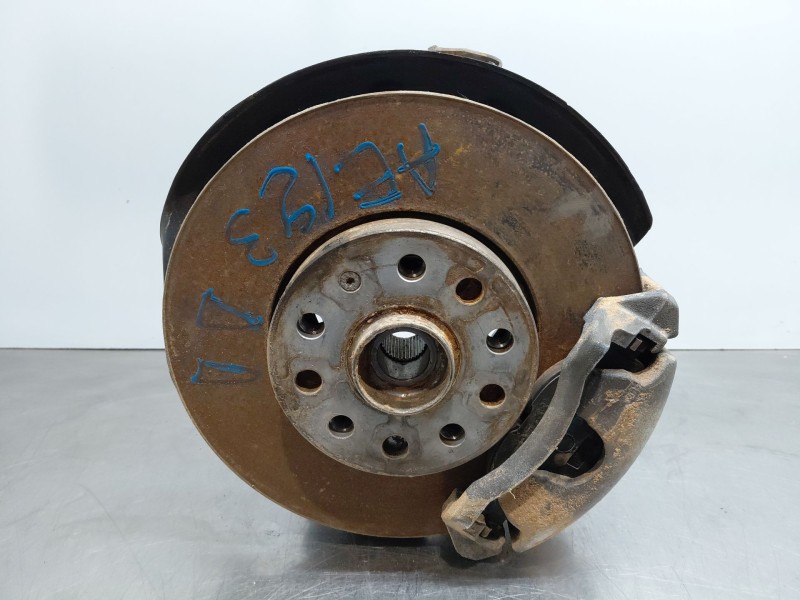 Recambio de mangueta delantera derecha para seat ateca style go referencia OEM IAM   