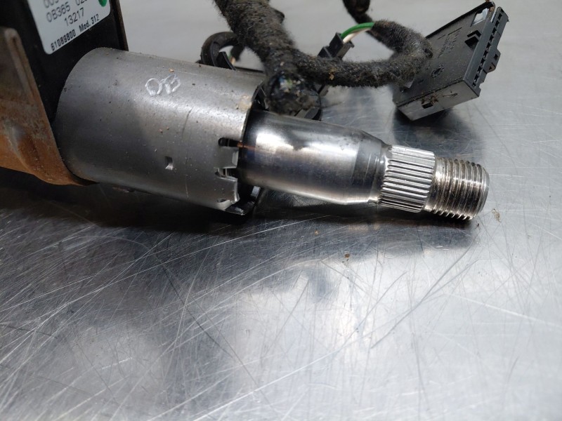 Recambio de columna direccion para fiat 500 sport referencia OEM IAM 735651503 735674909 