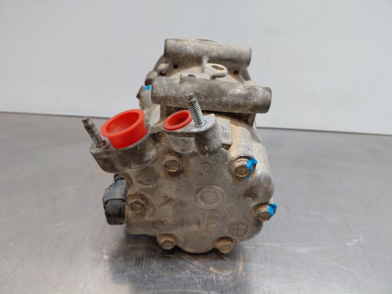 Recambio de compresor aire acondicionado para peugeot 208 acces referencia OEM IAM 9678656080  