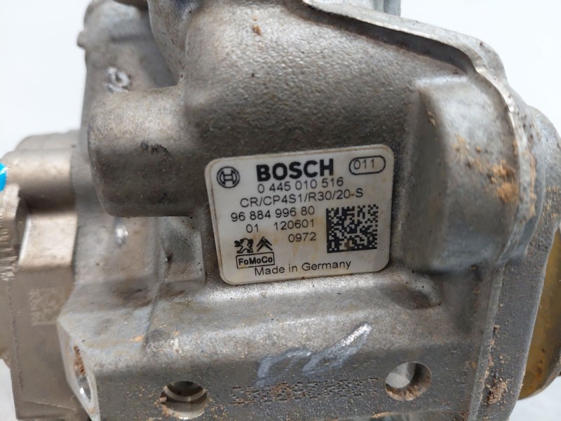 Recambio de bomba inyeccion para peugeot 208 acces referencia OEM IAM 9688499680  