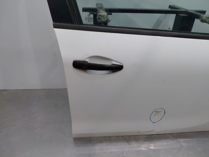 Recambio de puerta delantera derecha para peugeot 208 acces referencia OEM IAM 9671889680  