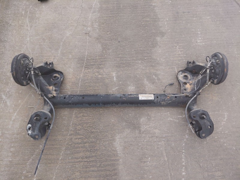 Recambio de puente trasero para ford fiesta (ccn) confort referencia OEM IAM 5212628  