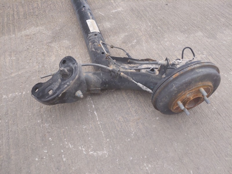 Recambio de puente trasero para ford fiesta (ccn) confort referencia OEM IAM 5212628  