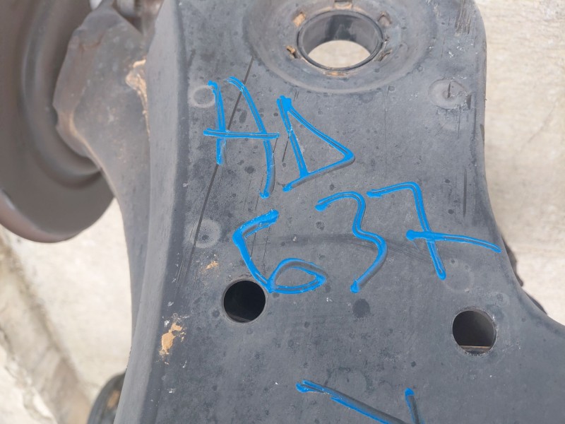 Recambio de puente trasero para seat arona suv referencia OEM IAM 2Q0501053CM  