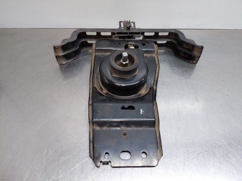 Recambio de soporte rueda repuesto para chrysler grand voyager v (rt) 2.8 crd referencia OEM IAM   