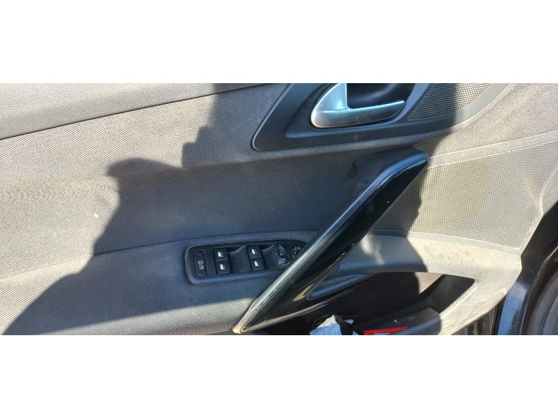 peugeot 508 del año 2014