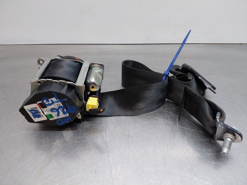 Recambio de cinturon seguridad trasero derecho para opel corsa f elegance referencia OEM IAM 98412247XX  