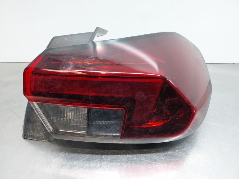 Recambio de piloto trasero derecho para opel corsa f elegance referencia OEM IAM 9829317280  