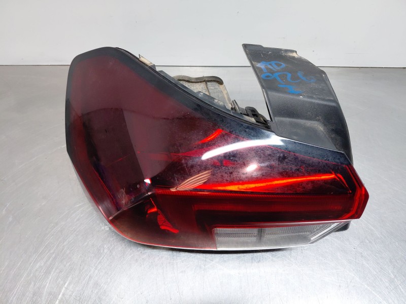 Recambio de piloto trasero izquierdo para opel corsa f elegance referencia OEM IAM 9829317380  