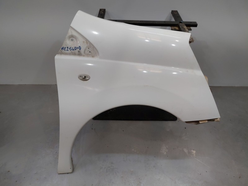 Recambio de aleta delantera derecha para peugeot expert kasten active referencia OEM IAM   