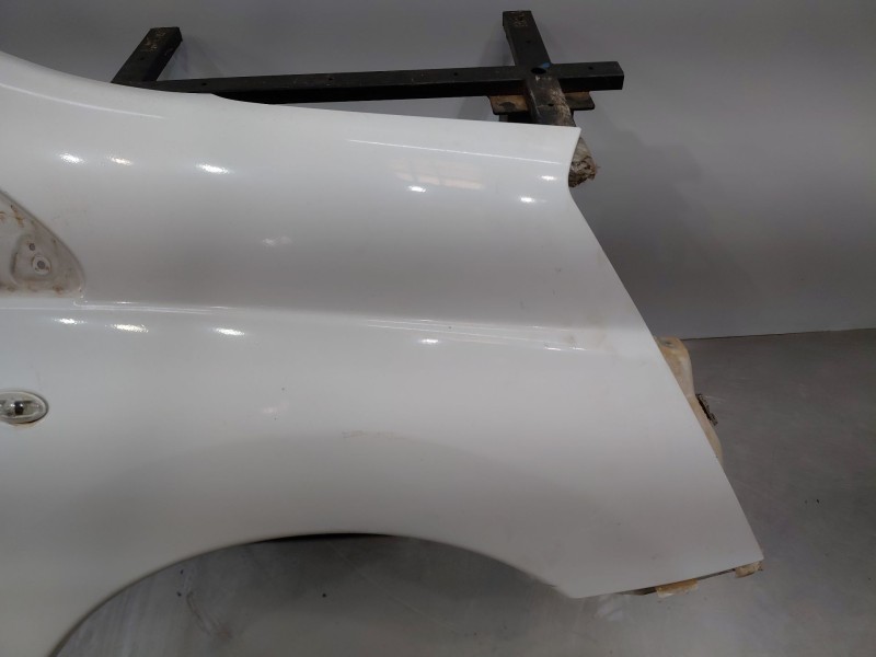 Recambio de aleta delantera derecha para peugeot expert kasten active referencia OEM IAM   