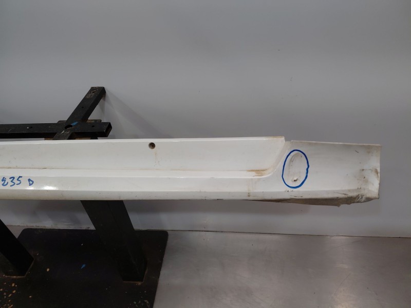 Recambio de faldon lateral para toyota prius (zvw50) hybrid referencia OEM IAM   