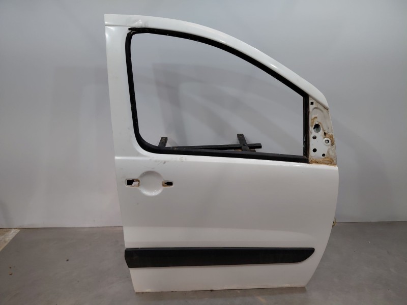 Recambio de puerta delantera derecha para peugeot expert kasten active referencia OEM IAM   