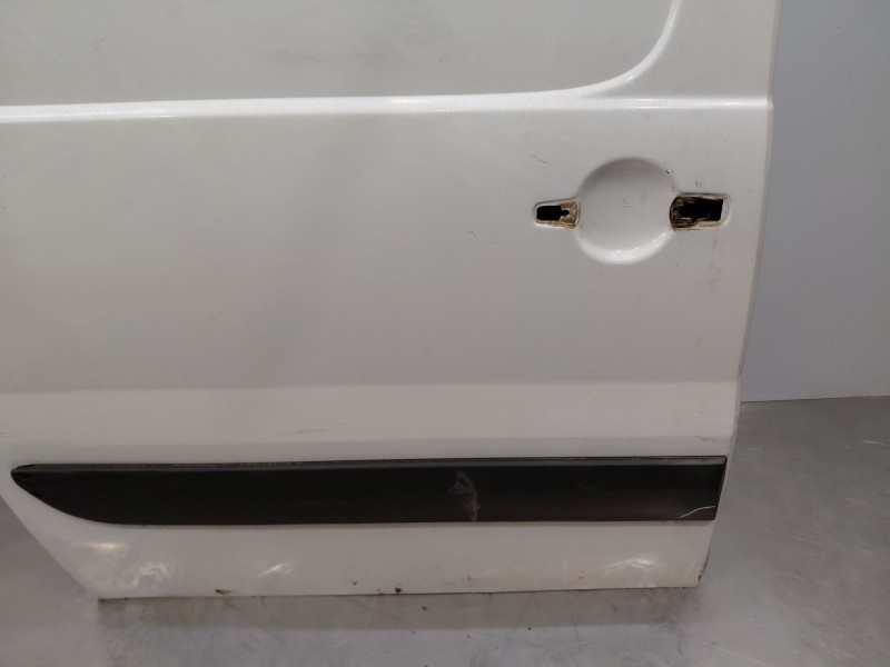 Recambio de puerta lateral corredera derecha para peugeot expert kasten active referencia OEM IAM   