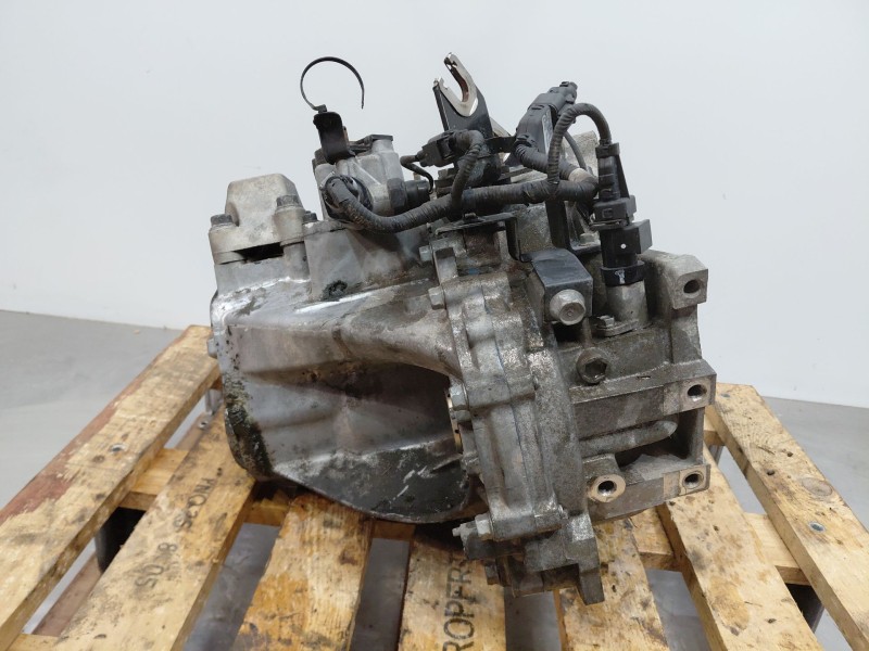 Recambio de caja cambios para kia cee´d hatchback (ed) 1.6 crdi 115 referencia OEM IAM 4300023311  