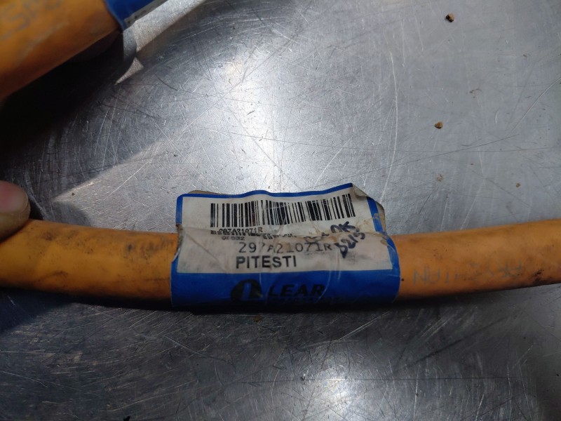 Recambio de cable positivo bateria - borne positivo para renault fluence z.e. expression referencia OEM IAM RMSM06J35 297A21071R