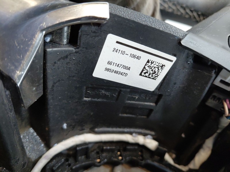 Recambio de volante para opel corsa f elegance referencia OEM IAM 98524834ZD  