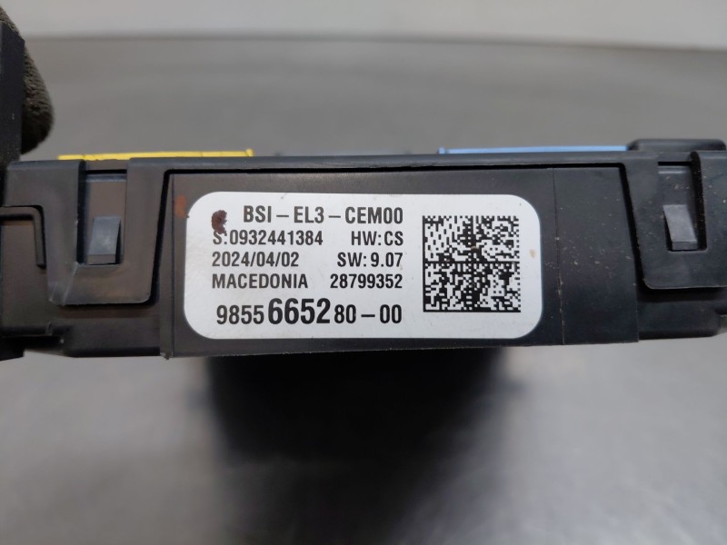 Recambio de caja reles / fusibles para opel corsa f elegance referencia OEM IAM 9855665280  