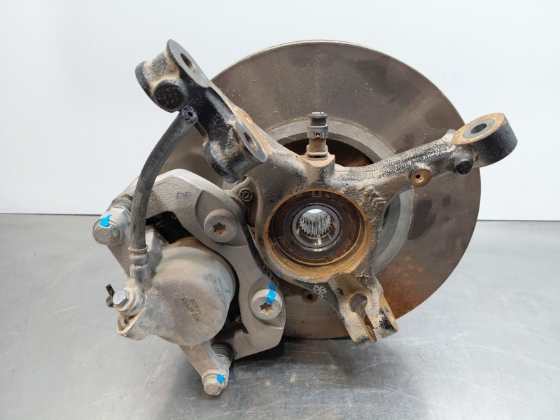 Recambio de mangueta delantera derecha para opel corsa f elegance referencia OEM IAM 9826779780  