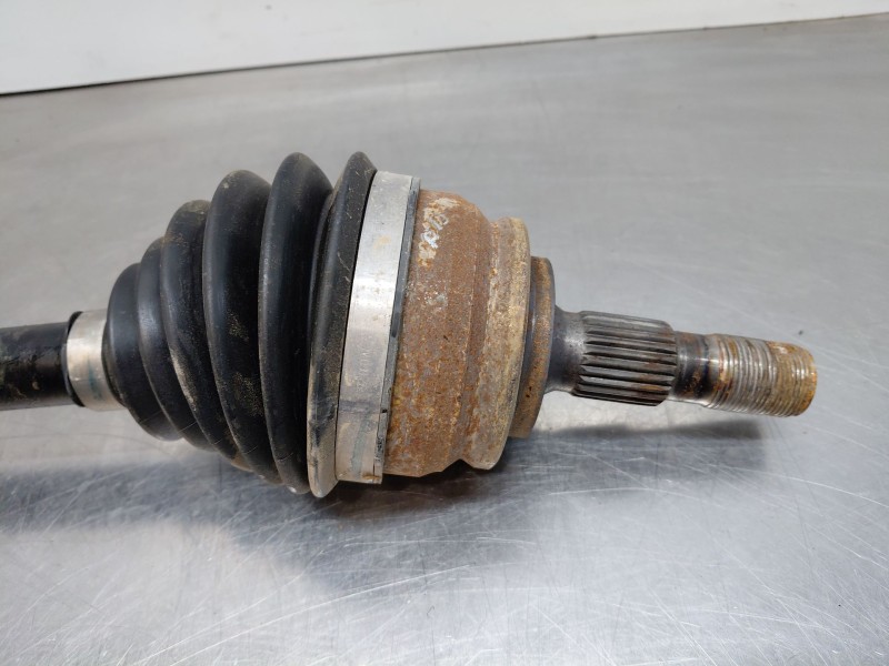 Recambio de transmision delantera derecha para opel corsa f elegance referencia OEM IAM 9825390980  