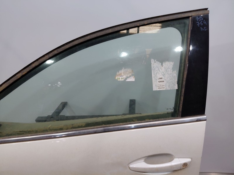 Recambio de puerta delantera izquierda para peugeot 3008 gt line referencia OEM IAM 9812306480  