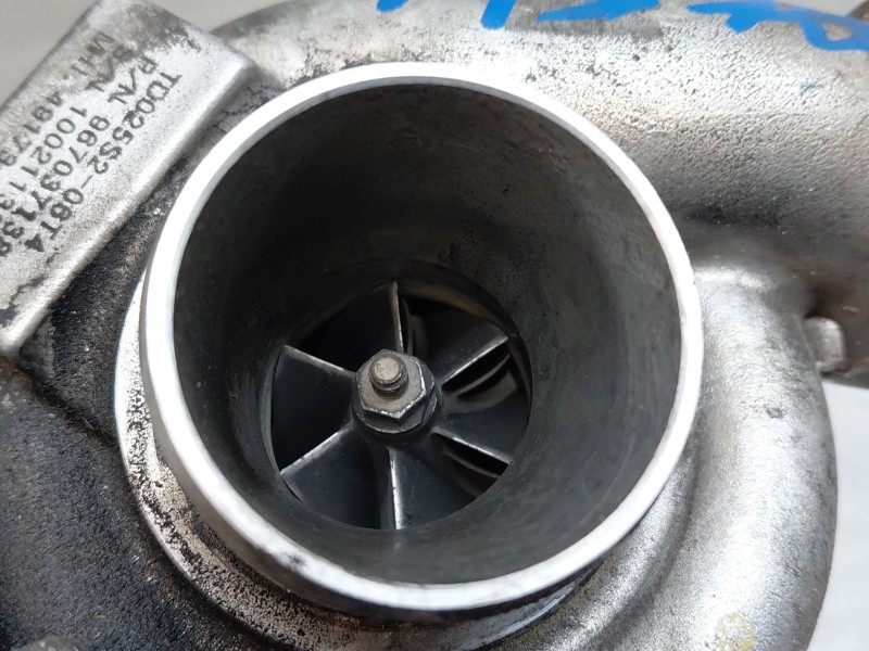 Recambio de turbocompresor para ford fiesta vi (cb1, ccn) 1.6 tdci referencia OEM IAM 9670371380  