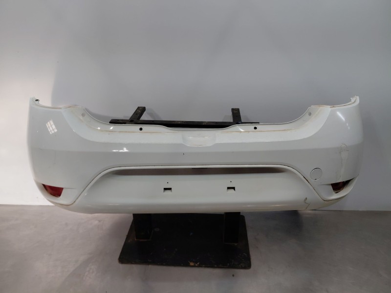Recambio de paragolpes trasero para dacia sandero essence referencia OEM IAM 850103233S 850106057R 