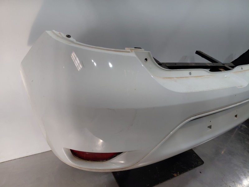 Recambio de paragolpes trasero para dacia sandero essence referencia OEM IAM 850103233S 850106057R 