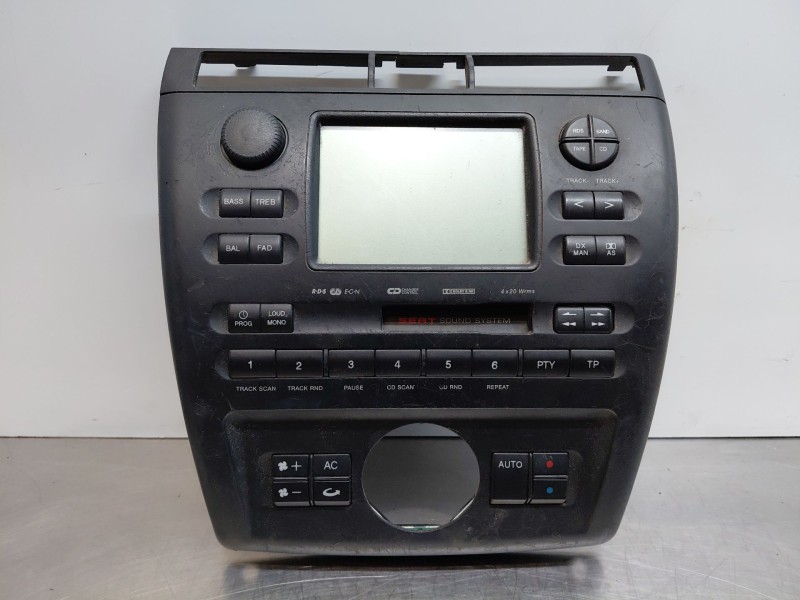 Recambio de pantalla multifuncion para seat ibiza ii (6k1) 1.4 i referencia OEM IAM 6K1035905F54H  