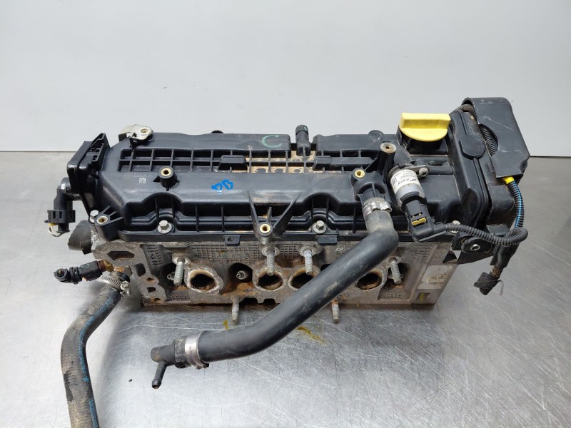 Recambio de culata para fiat 500 sport referencia OEM IAM 71796316  