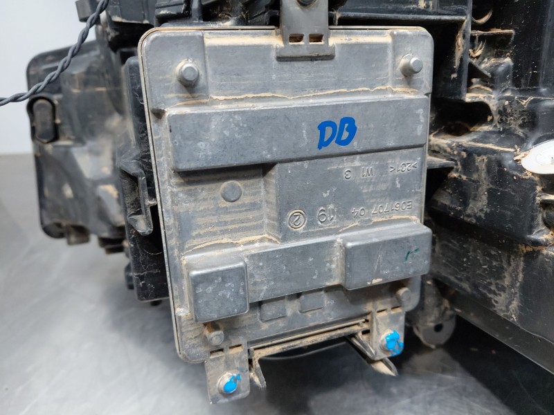 Recambio de faro derecho para bmw serie 3 berlina (g20) sport referencia OEM IAM 63118496150  