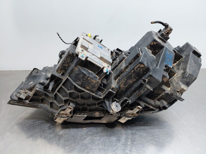 Recambio de faro derecho para bmw serie 3 berlina (g20) sport referencia OEM IAM 63118496150  