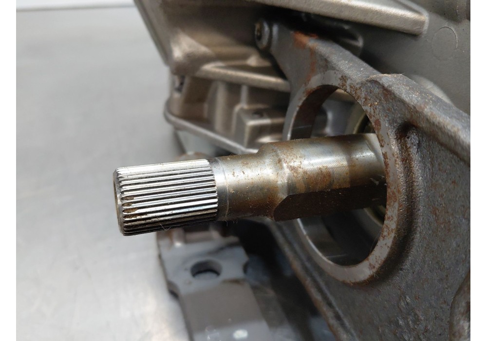 Recambio de columna direccion para kia cee´d hatchback (ed) 1.6 crdi 115 referencia OEM IAM 563101H500 563001H100 