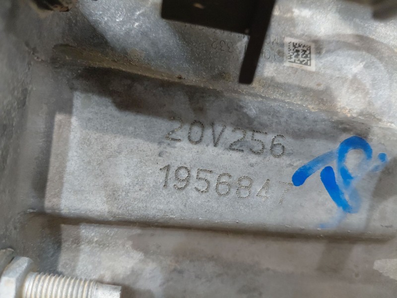 Recambio de caja cambios para opel corsa f elegance referencia OEM IAM 20V256  